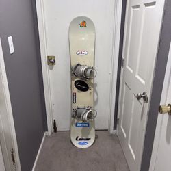 Snowboard with Bindings - Size 159cm