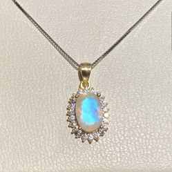 Moonstone Gold Pendant Necklace 925