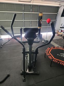 Gold's Gym Elliptical