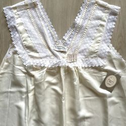 Vintage Christian Dior Logo Lace Embroidery Lingerie Bridal Nightgown Lace  Sz small