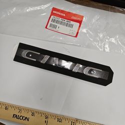 16-20Sedan /17-20 Hatchback Rear CIVIC Emblem