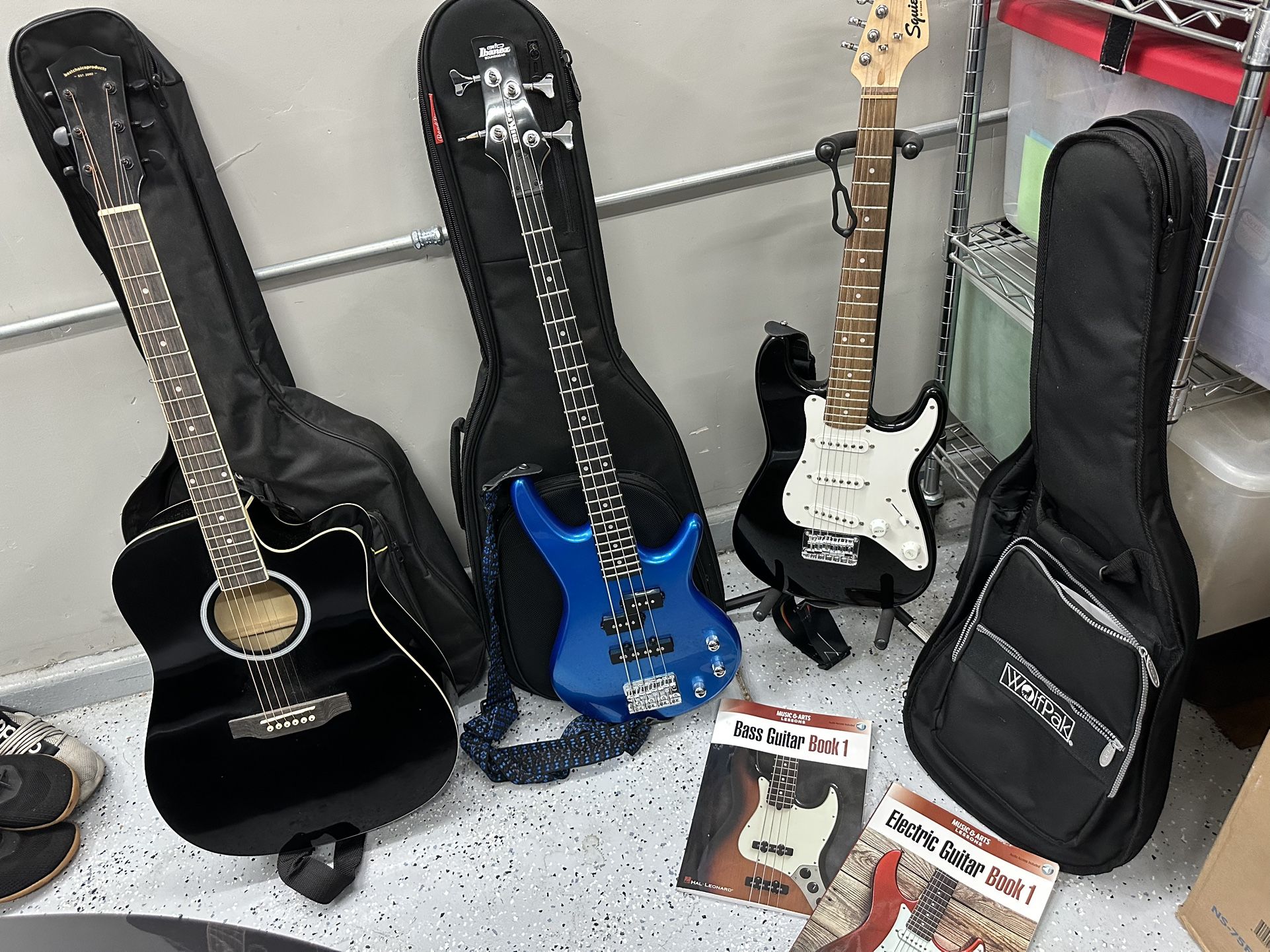 Guitar, Bass, Amp & Accessory Lot