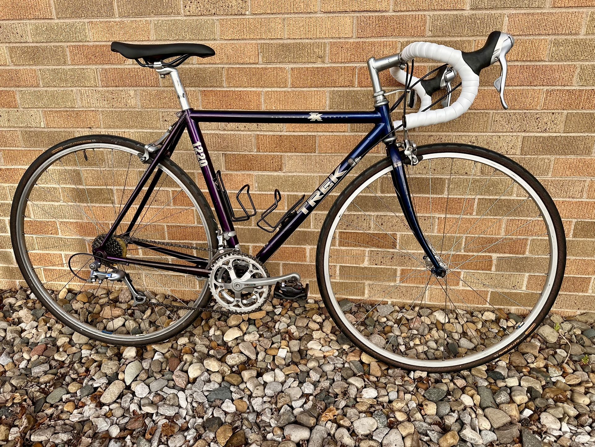 Trek 1220 Aluminum Road Bike Size 50cm