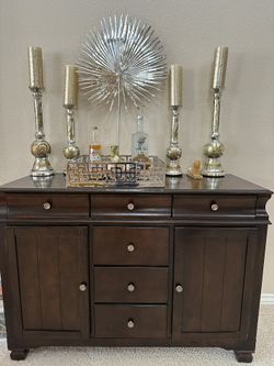Console, Buffet