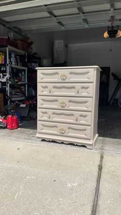 Chest of Drawers