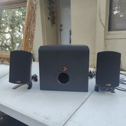 Klipsch Thx 2.1 Sound Speakers