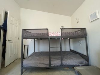 Bunk bed