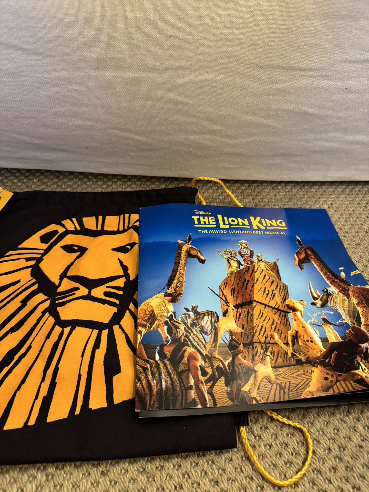 Disney The Lion King Broadway Musical, (NWT Drawstring Cinch bag and Program. NWT.