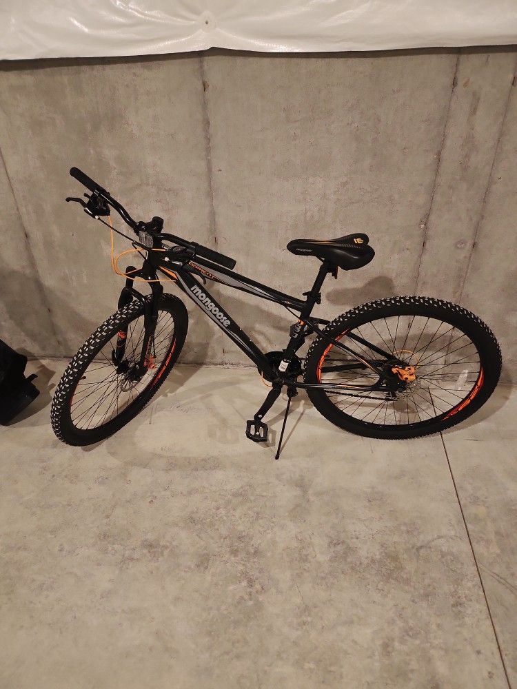29" Torment Hd Moongoose W/ Black And Orange Trim