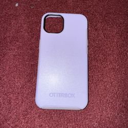 Purple iphone 13 otterbox case and screen protector