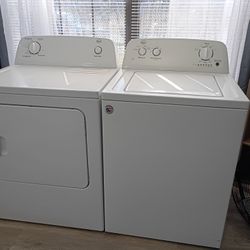 ROPER BY WHIRLPOOL ELECTRIC WASHER/ DRYER SET 