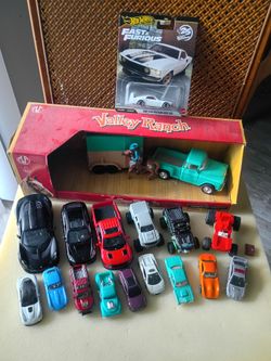 Hot Wheels Die-Cast Car Collection Bundle