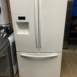 Samsung White Refrigerator 36 In Wide 
