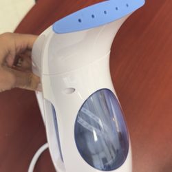 Portable handheld Clothing Steamer 240 ml