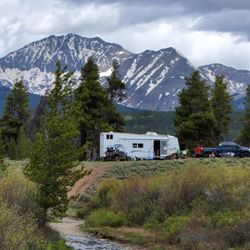 Talon Zx 28ft Toy Hauler  Camper