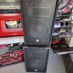 Speakers 