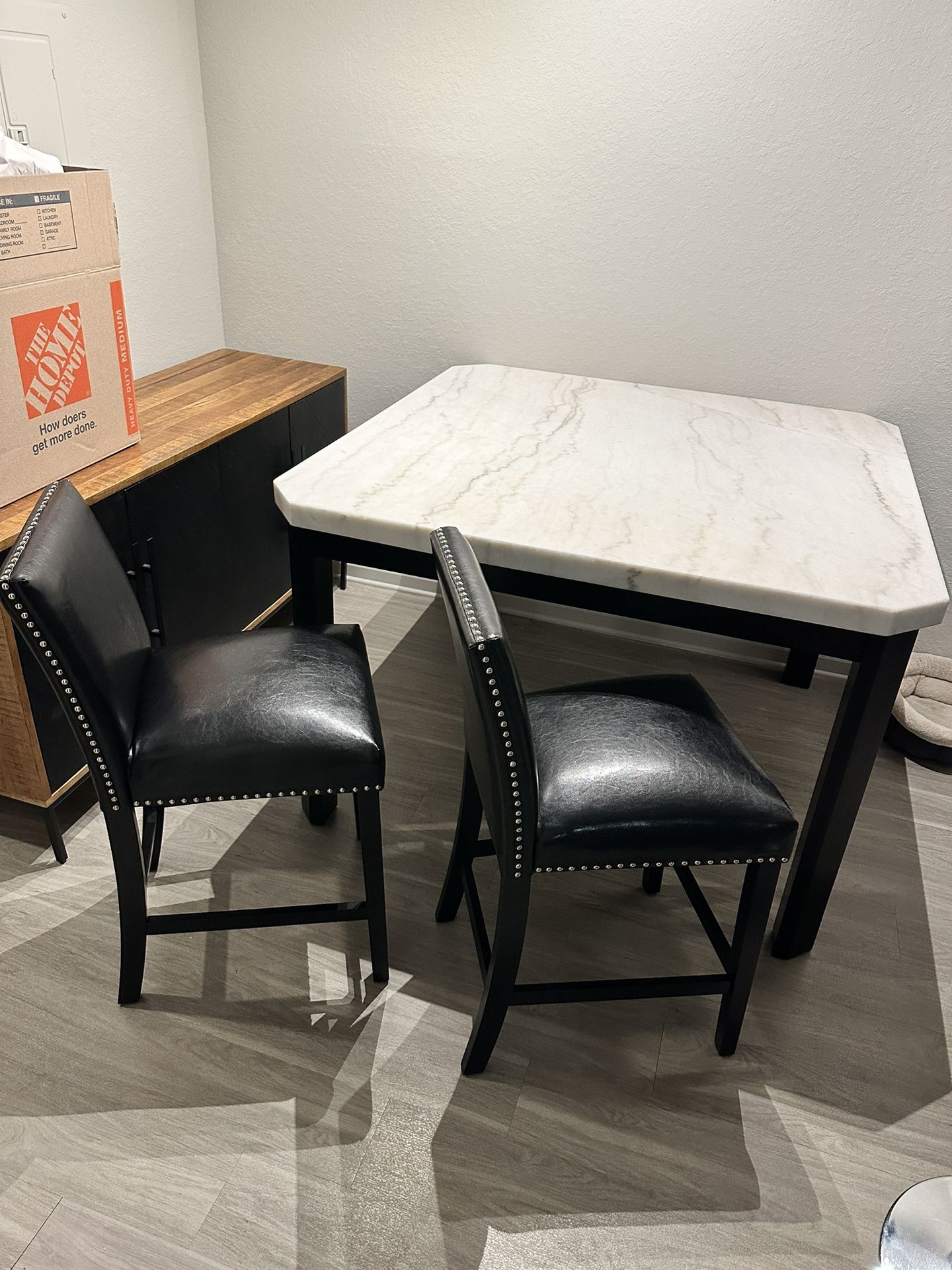 Marble Tables & Chairs