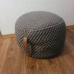 Ottoman Pouf
