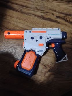 Nerf super soaker thunder storm with magazine works great