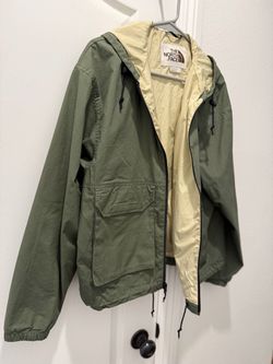 The North Face Women’s Jacket