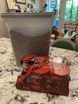Free bin of senior dog food, 5 cans dog food