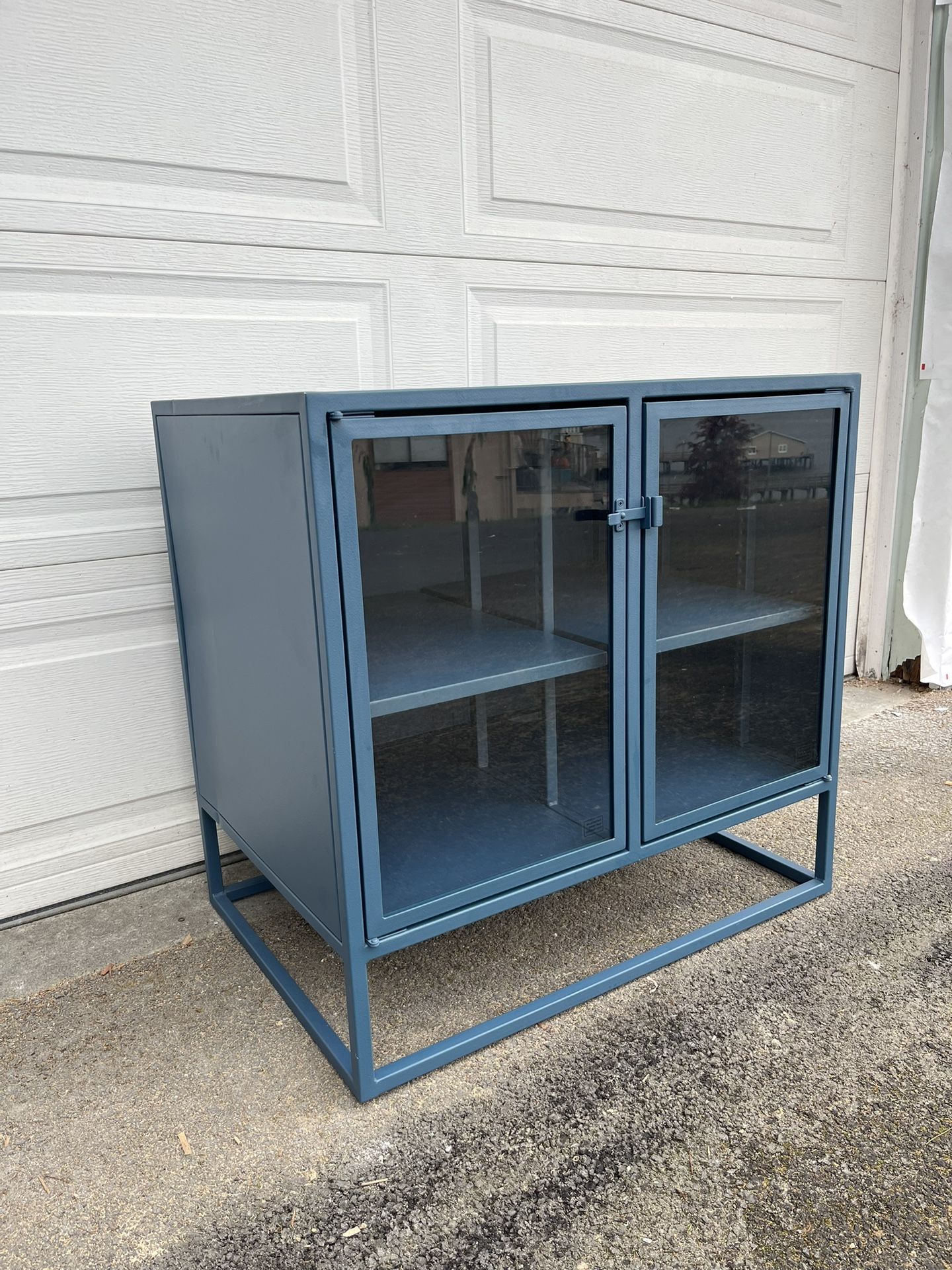 Crate & Barrel Console… Can Deliver