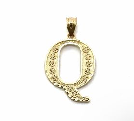 Men’s Or Woman’s 10k Yellow Gold Initial Q Pendant For Necklace GP3093151