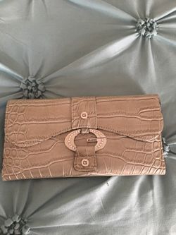Guess wallet