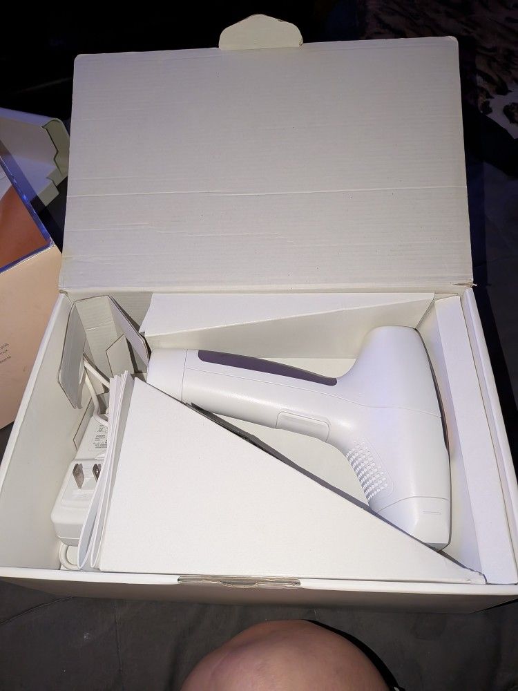 Silk N Flash Hair Removal System Never Been Used In Box