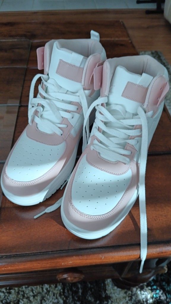 Women's Size 12 Comfort High Top Sneaker White/ With Salmon/Rose Accents