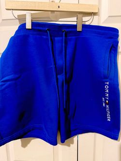 Tommy Hilfiger shorts and t shirts size xl