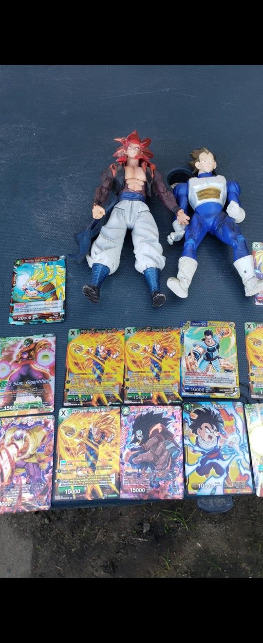 2 Big Toys Dragon Ball Z GT. With 12 Glowing Cards 2 Are more rare. Misprint with 2 side card 2 pics back & front card. All for $250! Or best offer