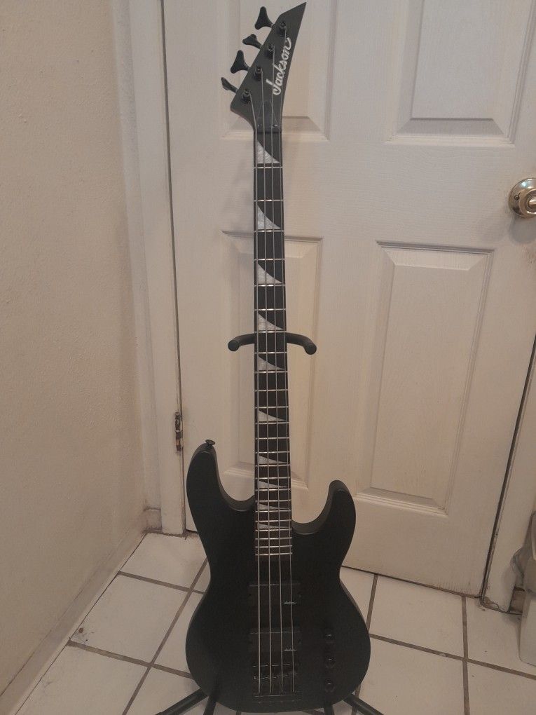 Jackson Bass Guitar 