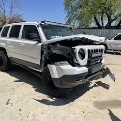2012 Jeep Patriot For Parts 
