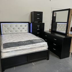 4 - Piece bedroom set