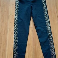 Brand New Womens Dressy Pants Size S/M