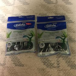 2 Glide Floss Picks