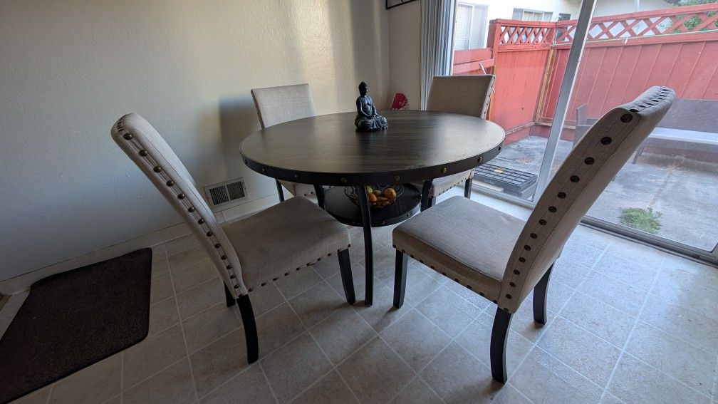 Dining table with 4 chairs