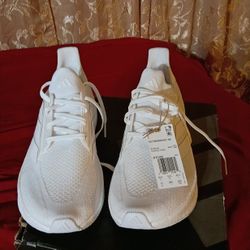 Adidas Ultra boost 5.0 White Size 11 Mens