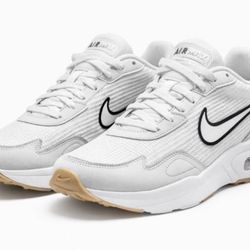 Nike Air Max Solo Men 9 White with Black Running Shoes Nee