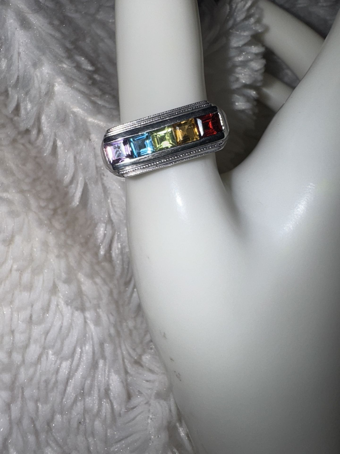 Vintage Sterling Silver MultiColor Gemstone Channel Set Band Ring. Size 8