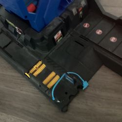 A Garage For Cars ( Toys)