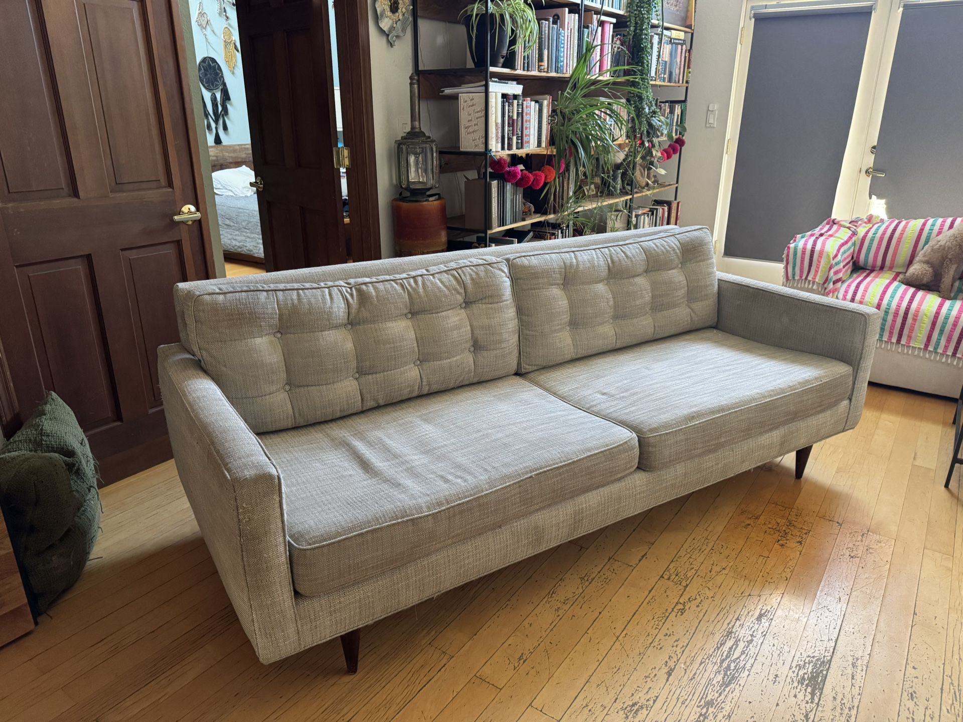 Petrie Midcentury Sofa & Chair