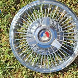Ford Oem Wire Wheel Hub Cap