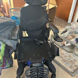 Quickie Electric Wheelchair Needs Battery 