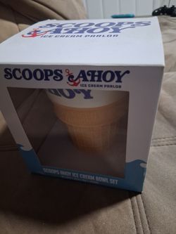 Scoops ahoy ice cream parlor set