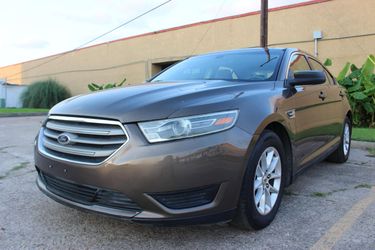 2015 Ford Taurus