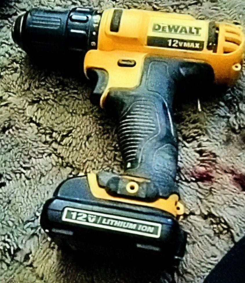 DeWalt Drill 