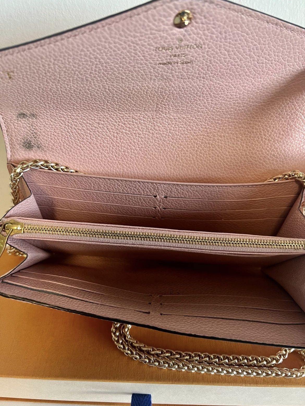 Louis Vuitton Authentic Pink Interior for Sale in Miami, FL - OfferUp