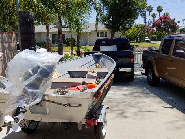 Boat  ( 12 L × 5 W )Works Great With Title And Trailer Cash Only